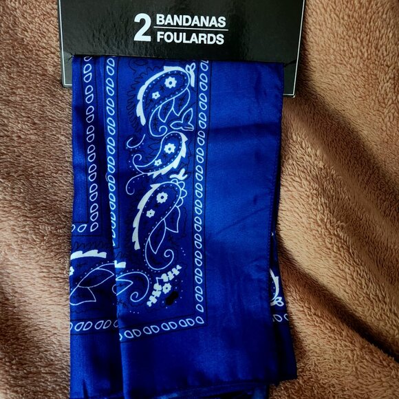 K15 Blue Kerchief, head cover,  so versatile Set of 2 Bandanas 21" x 21" - Picture 4 of 11